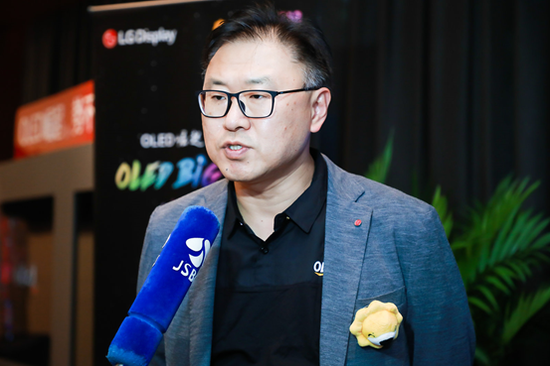 LG Display中国区市场推广常务安乘模