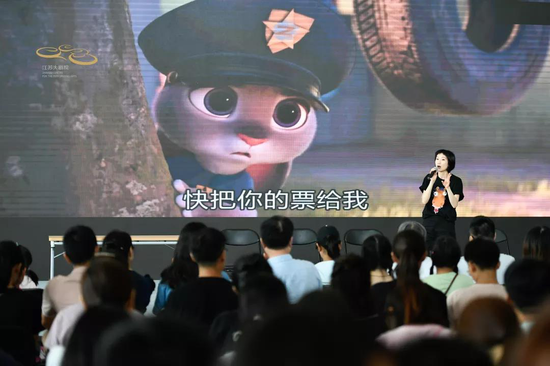 d06b-ietnfsp5924847.png