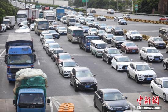 资料图：高速公路。张亨伟 摄