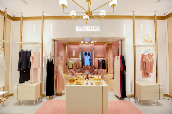 LA PERLA南京德基精品店