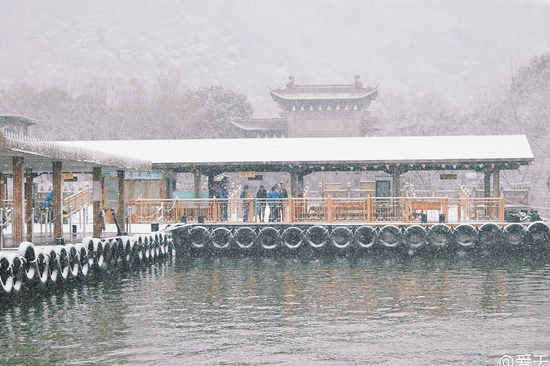 图/@爱天地雨