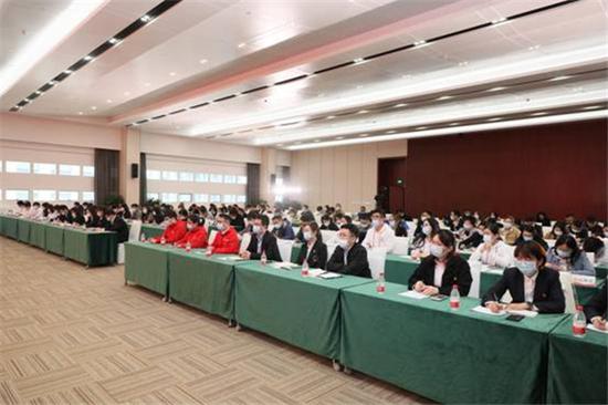 南京市重点互联网企业党员代表参与活动
