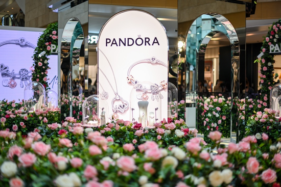 Pandora潘多拉爱的专属惊喜限时体验展
