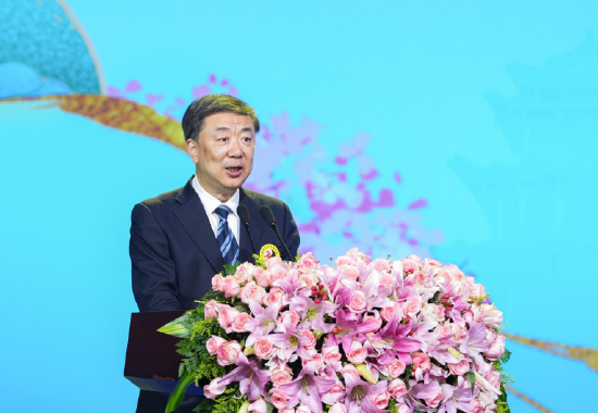 无锡市委常委、江阴市委书记许峰