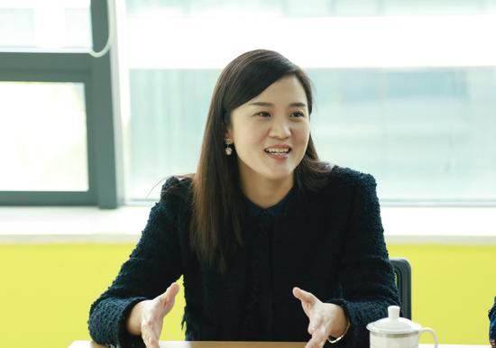 中央统战部八局领导调研新浪江苏 召开新媒体代表人士座谈会