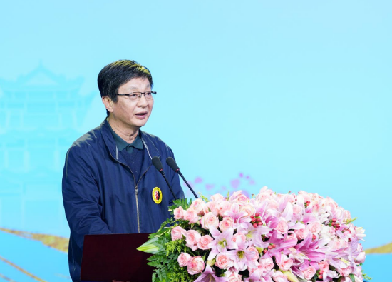 江苏省体育局副局长刘彤