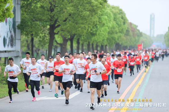 骨骼强健,身体健康,才能更好在各自岗位做好本职工作,为人民服务。