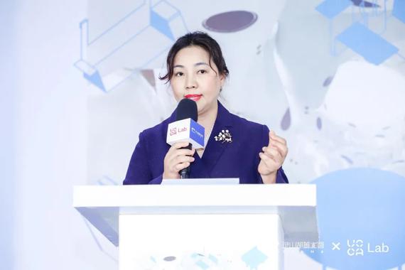 尹山湖美术馆馆长 朱金风