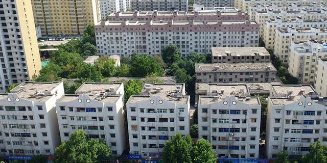 拆迁安置房被长期占用 8旬老人起诉儿子要求付租金