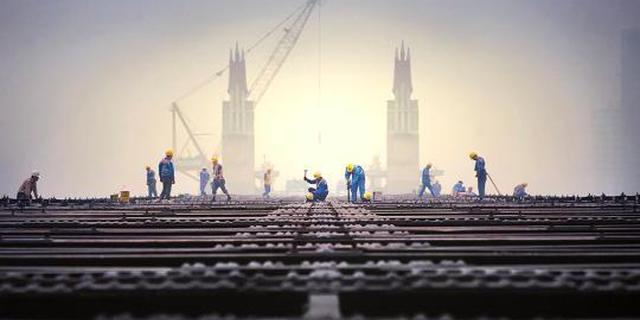 见证南京长江大桥"重生" 摄影师坚守两年"诉衷情&