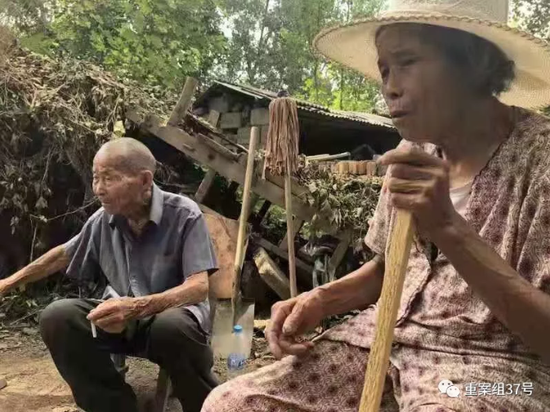 邳州9旬“扫黑嫌犯”“霸占”村委会 涉土地纠纷20年