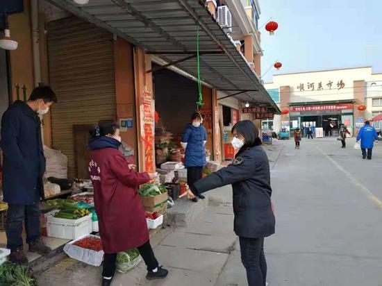 谢敬娟工作中