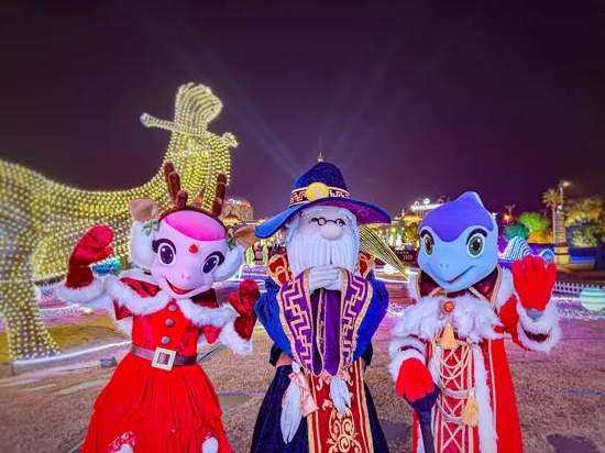 [老镇长、迪迪诺诺送祝福]