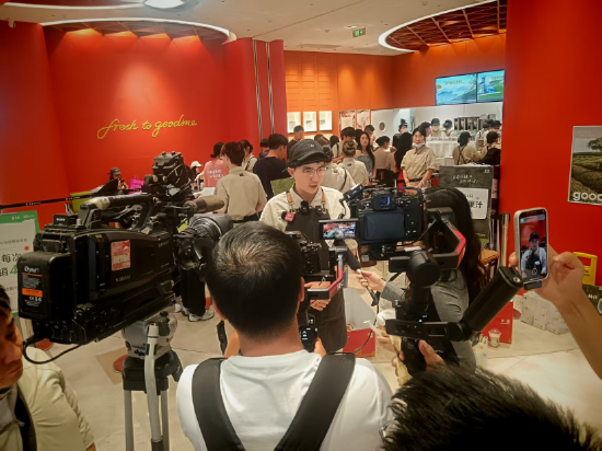 探访江宁首店