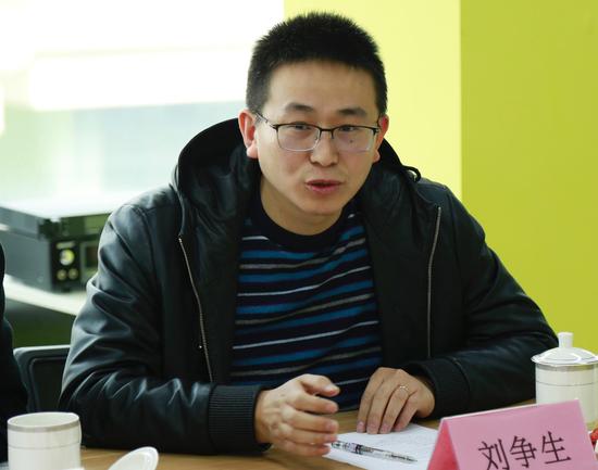 中央统战部八局领导调研新浪江苏 召开新媒体代表人士座谈会