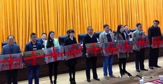 大丰上海知青纪念馆被授牌为盐城市委党校现场