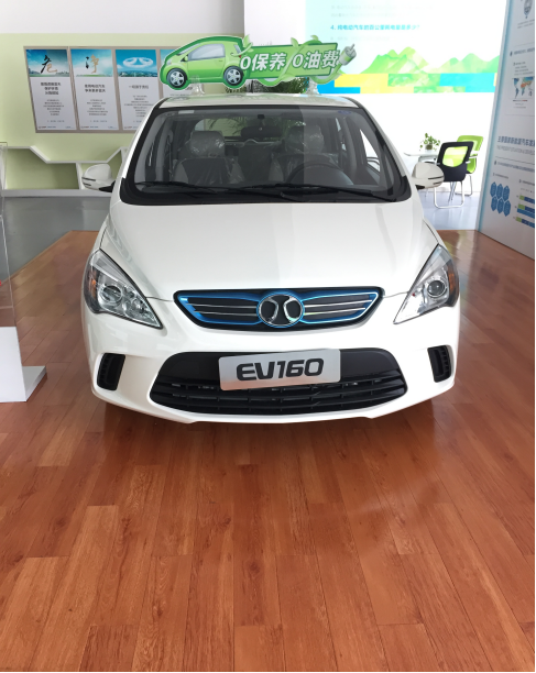 纯电动:新能源汽车发展仍需与政策扶持_南京汽