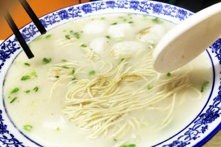 东台鱼汤面--吃碗鱼汤面,赛过老寿星