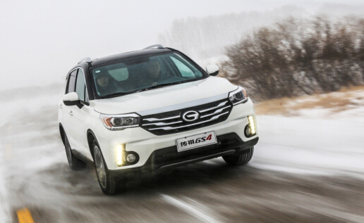 千人经销商抢先体验传祺超牛联盟_南京汽车网