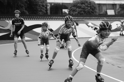 南京秦淮区今年将打造一所国家级轮滑示范学校