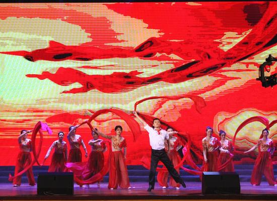 五老村小学庆六一 争做党的好孩子