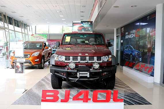 四驱硬派越野SUV 北京汽车BJ40L实拍_苏州汽车网