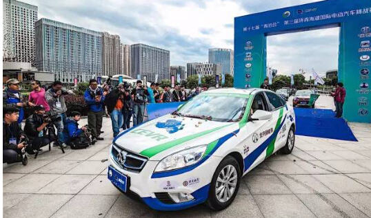 驰骋疆岭丨北汽新能源傲视群雄再度封王_南京