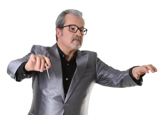 不老传奇压轴南京森林音乐会 顶级轻音乐团奏