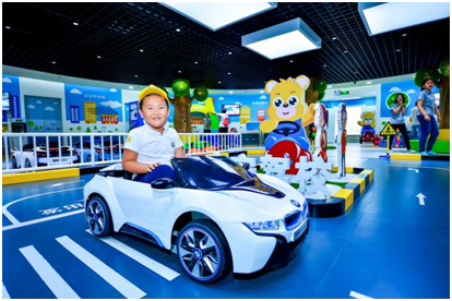 首家BMW儿童交通安全体验馆正式开馆_苏州汽
