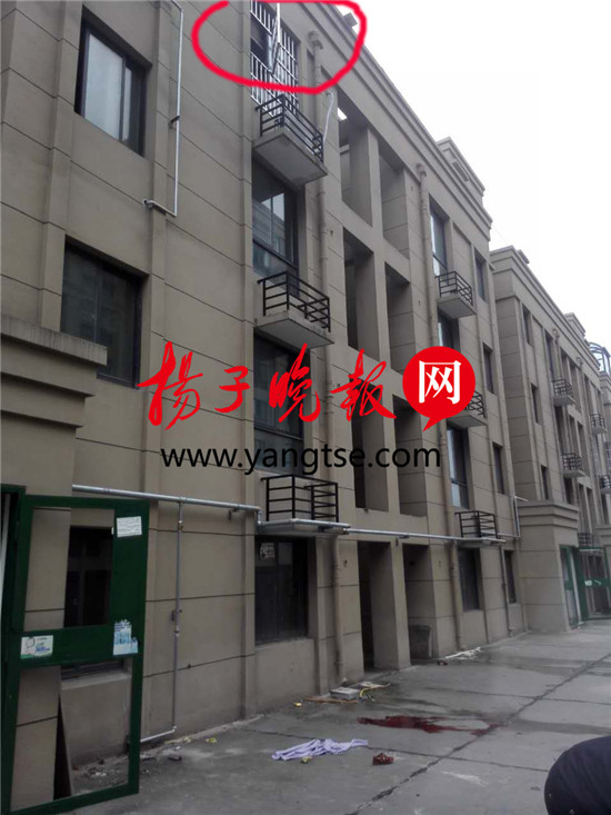 淮安5岁男童独自在家从六楼坠下 已被送往医院