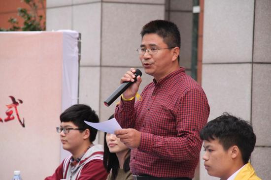 图书公益捐赠仪式在南京建邺高级中学圆满举办新疆和田市高中图片