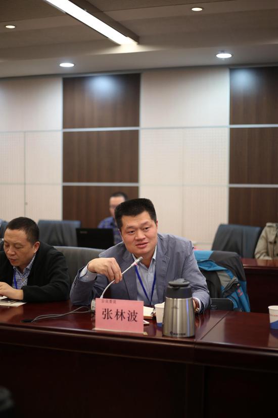 公众委员张林波