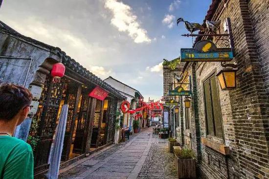 巴黎塞纳河畔的文艺生活,居然私藏在无锡!