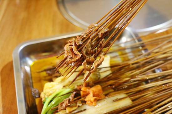 正宗地道的成都串串儿,是无辣不欢er疯狂喜欢