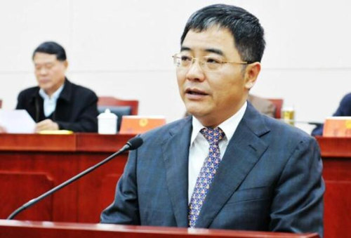 镇江市委副书记张叶飞任代市长 朱晓明辞去市长职务