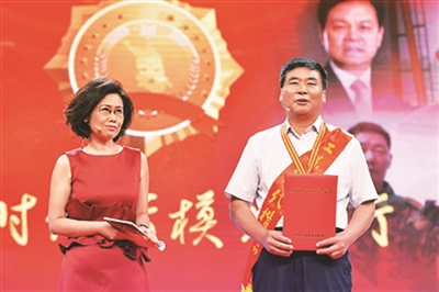 2016年江苏民政十大新闻 盐城龙卷风救灾工作