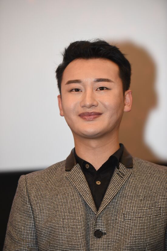 尹俊