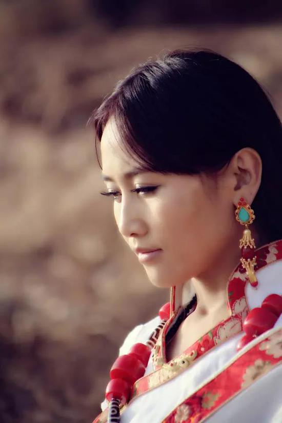 3月25日,来盐城听央金兰泽天籁之音!