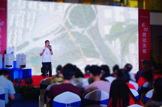 百余设计师大咖推荐:A.O.史密斯零冷水型燃气热水器