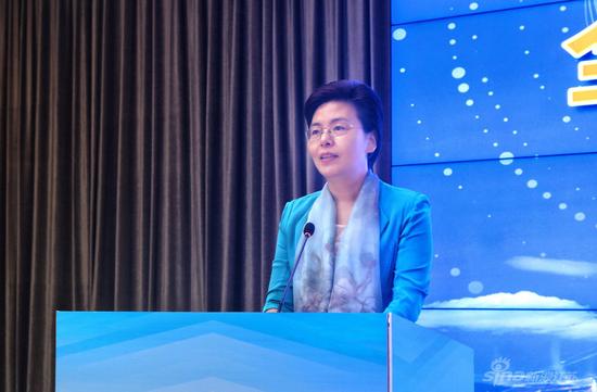 江苏省委宣传部副部长、省网信办主任徐缨出席活动