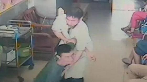 男子中暑诊所输液后身亡