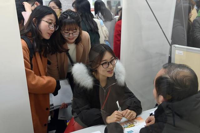 无锡梁溪155家企业组团赴南京揽才，岗位平均月薪5000以上