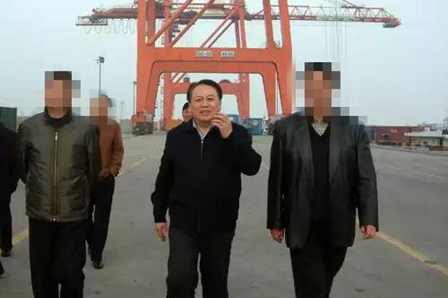 扬州国资委原主任黄道龙被查 此前遭举报豪宅成排