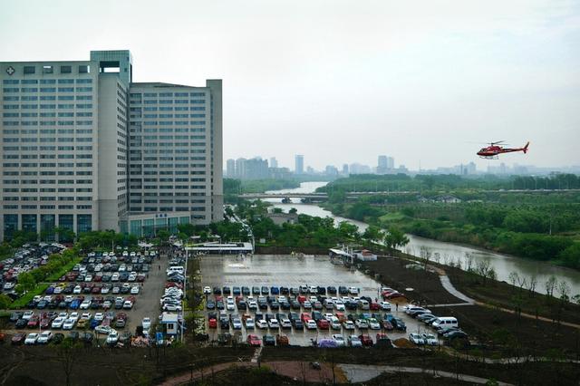 南京拟试水“地锁停车”大数据管理 智能停车更方便