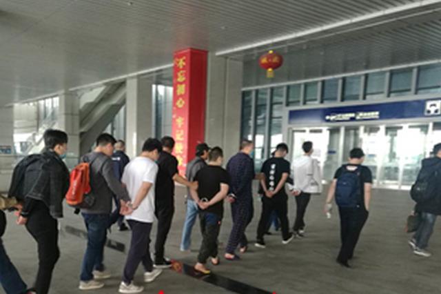 假扮“金牌”模特总监 诈骗团伙专骗妙龄女子