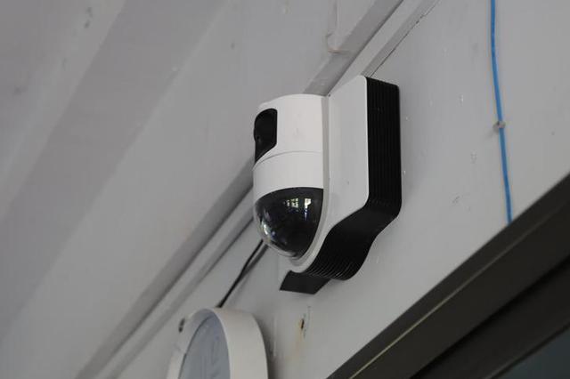 商人非法跟踪偷拍法官侵犯公民信息罪 一审获刑6年