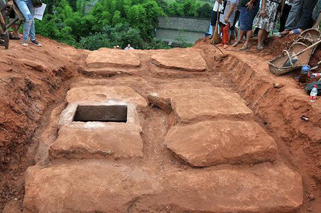 奇葩男子为固家中风水竟刨同乡祖坟 被判赔偿3万