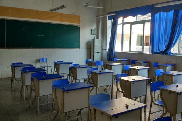 高考期间交通安全提示发布 考点周边自觉禁鸣喇叭