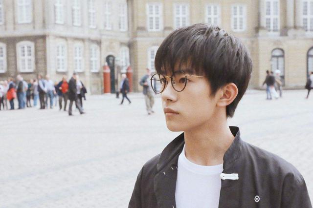 易烊千玺押中高考题 谁是娱乐圈押题王？