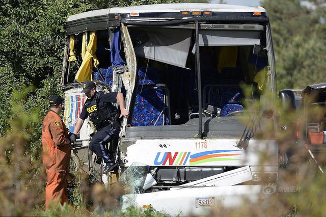 加拿大旅游大巴事故已致2名中国游客死亡 1人伤情危重